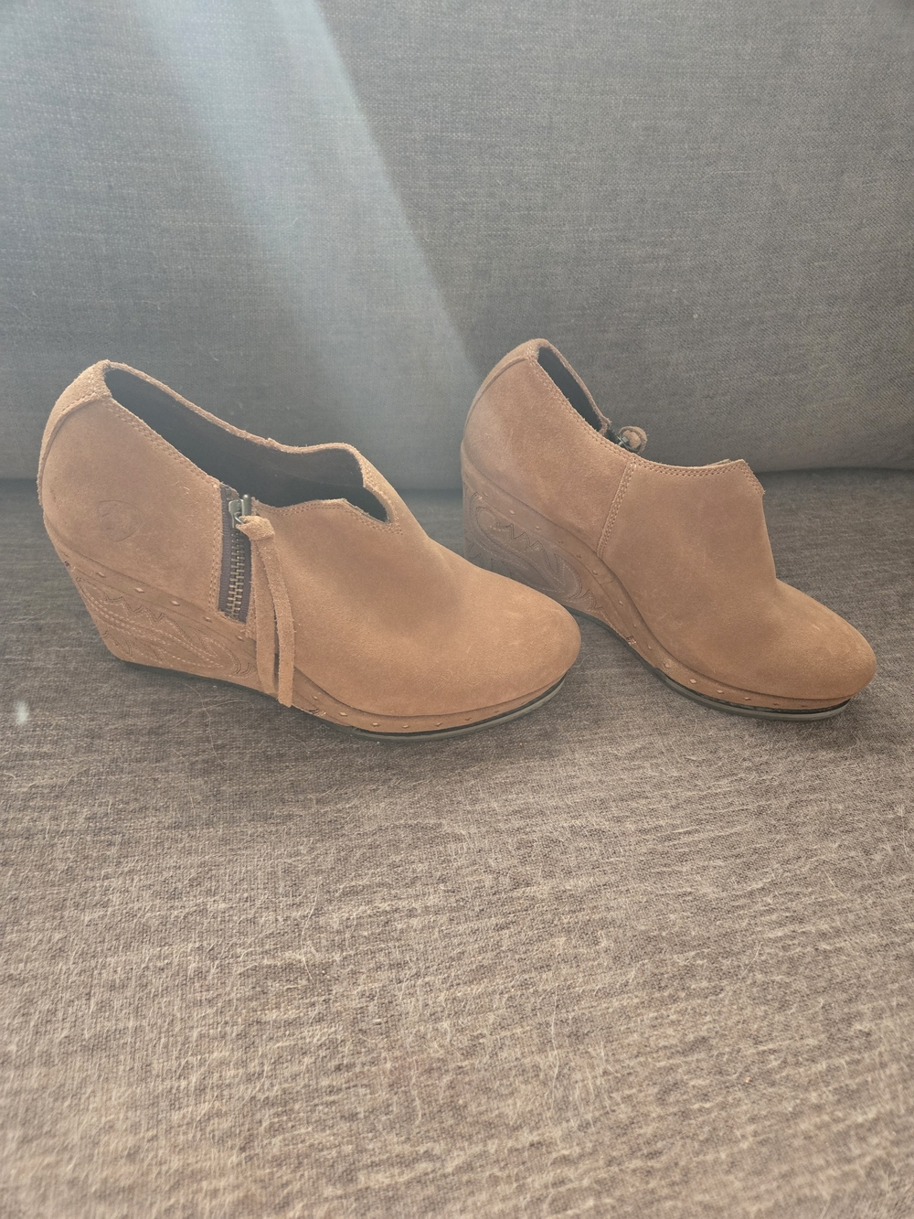 Ariat Tan Suede Wedge Ankle Booties with Tassel Zip - Picture 3 of 5